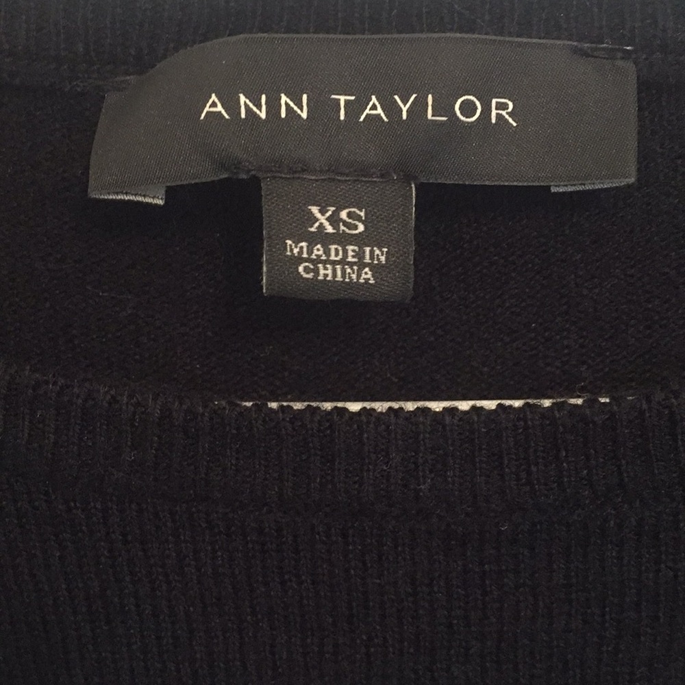 Ann Taylor Tunic Sweater Boatneck Black - Picture 2 of 8